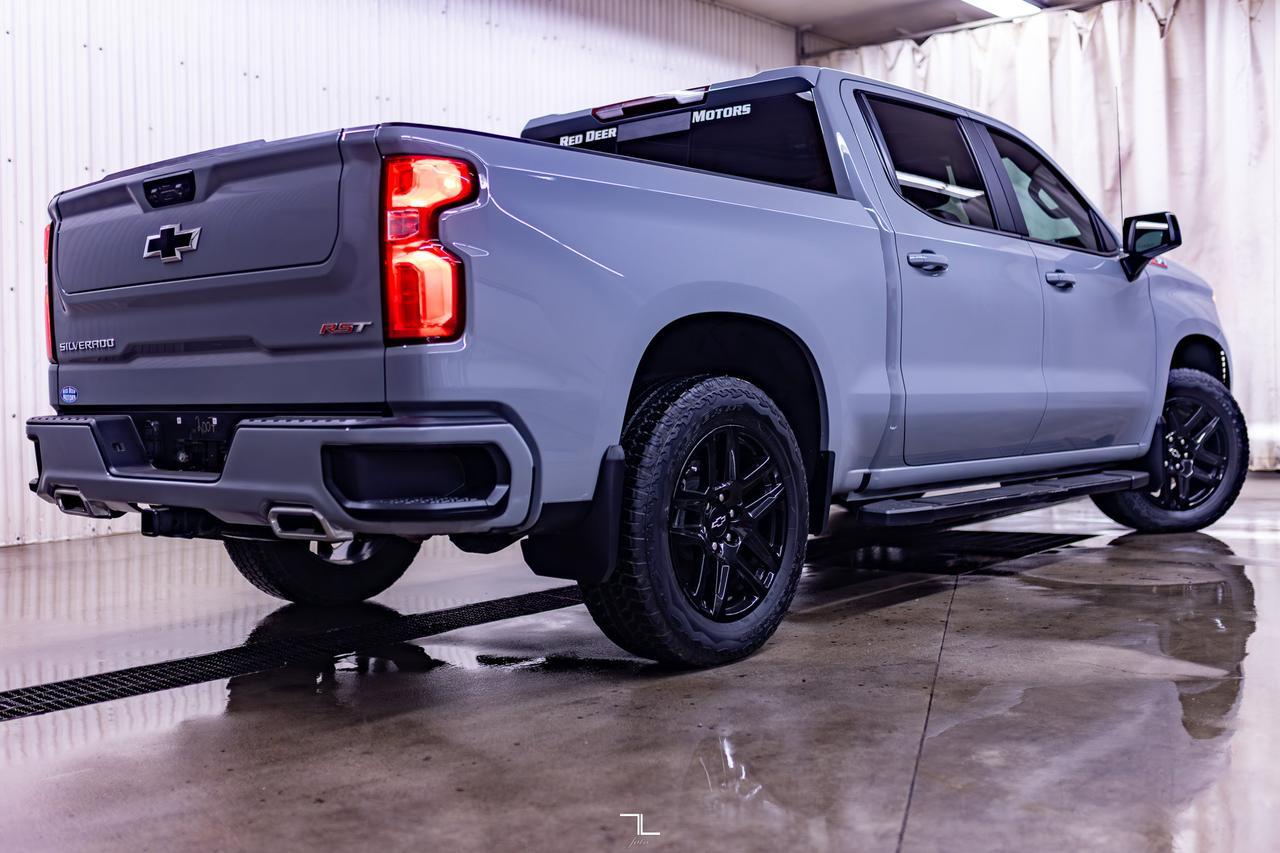 2024 Chevrolet Silverado 1500 4x4 Crew Cab RST Z71 Diesel Leather Roof Nav Red Deer AB