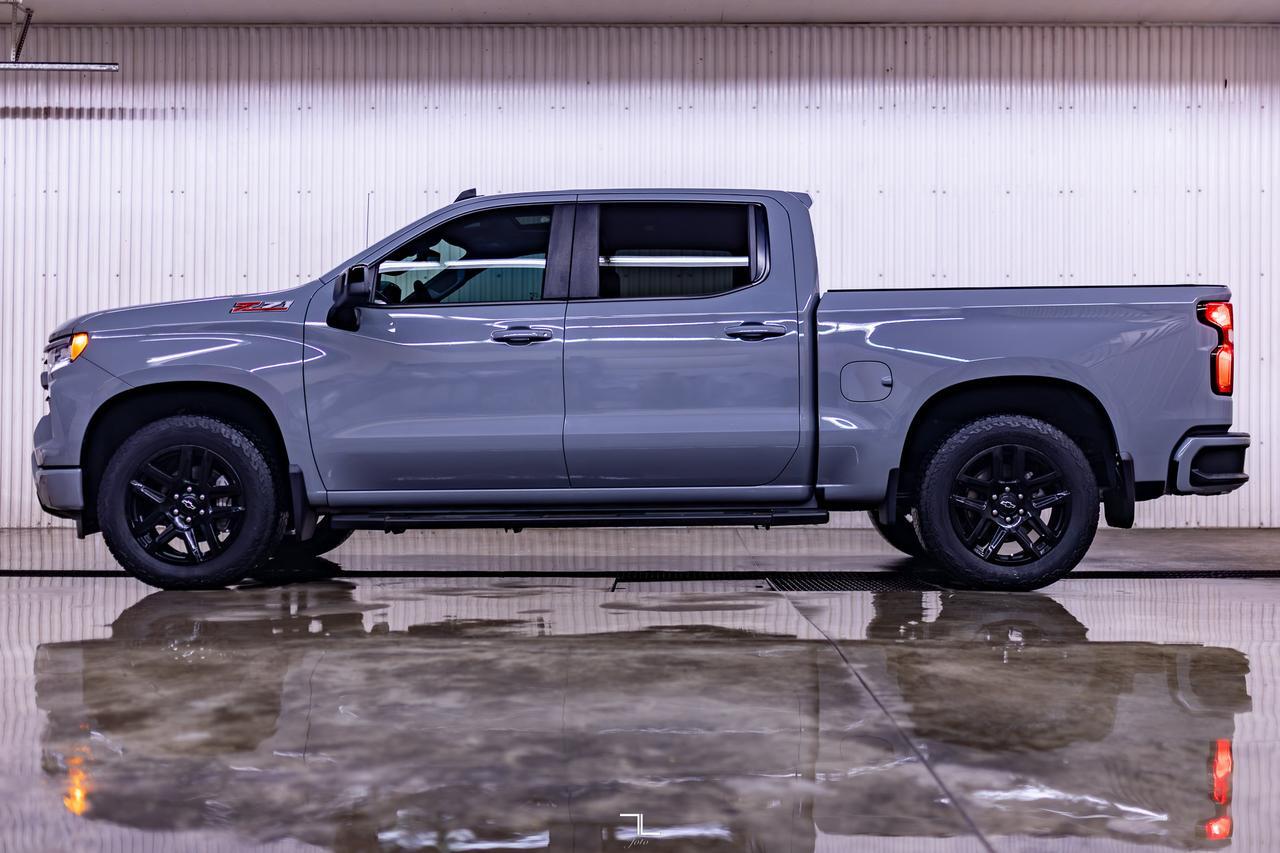 2024 Chevrolet Silverado 1500 4x4 Crew Cab RST Z71 Diesel Leather Roof Nav Red Deer AB