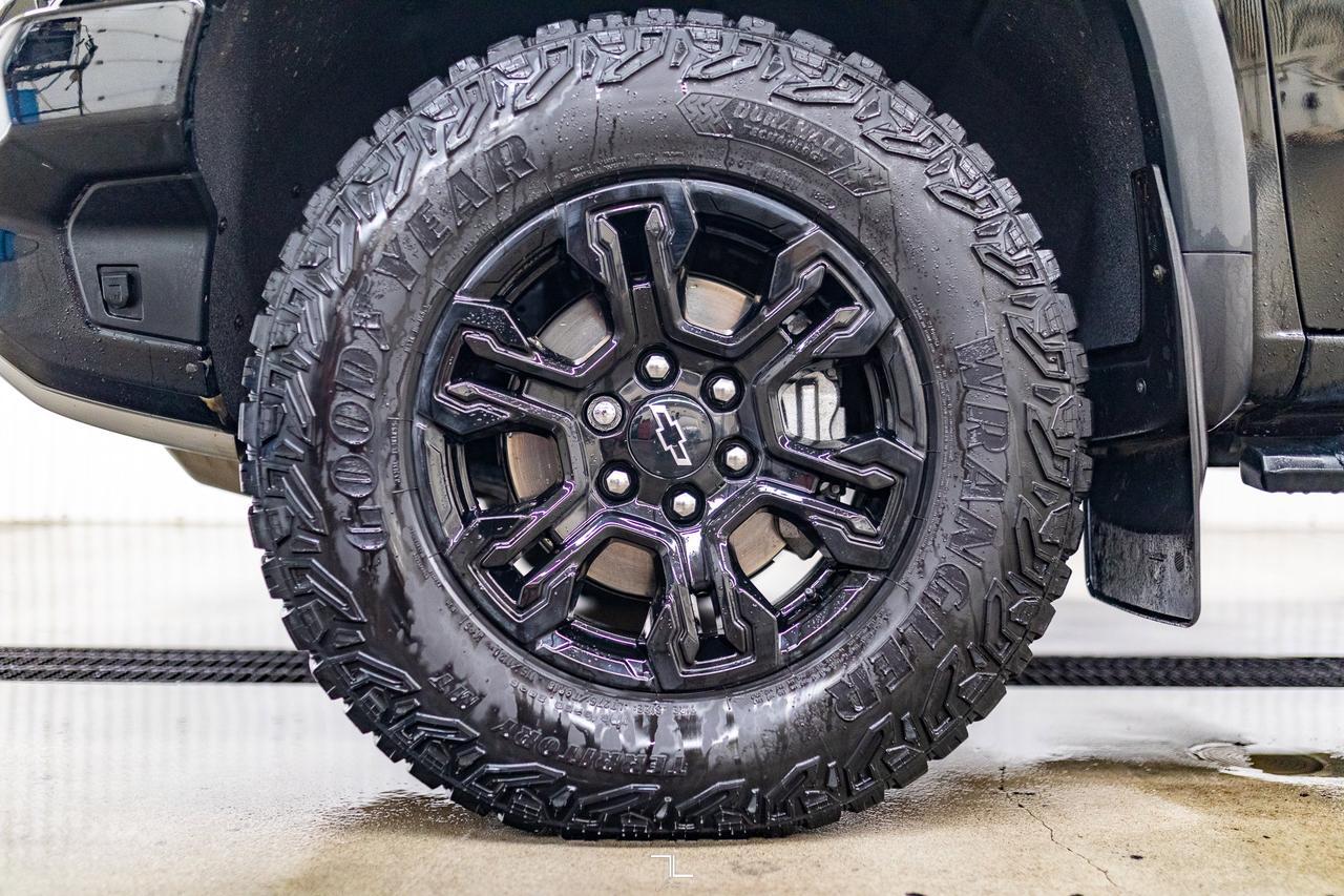 2024 Chevrolet Silverado 1500 4x4 Crew Cab ZR2 Diesel Leather Roof Nav BCam Red Deer AB