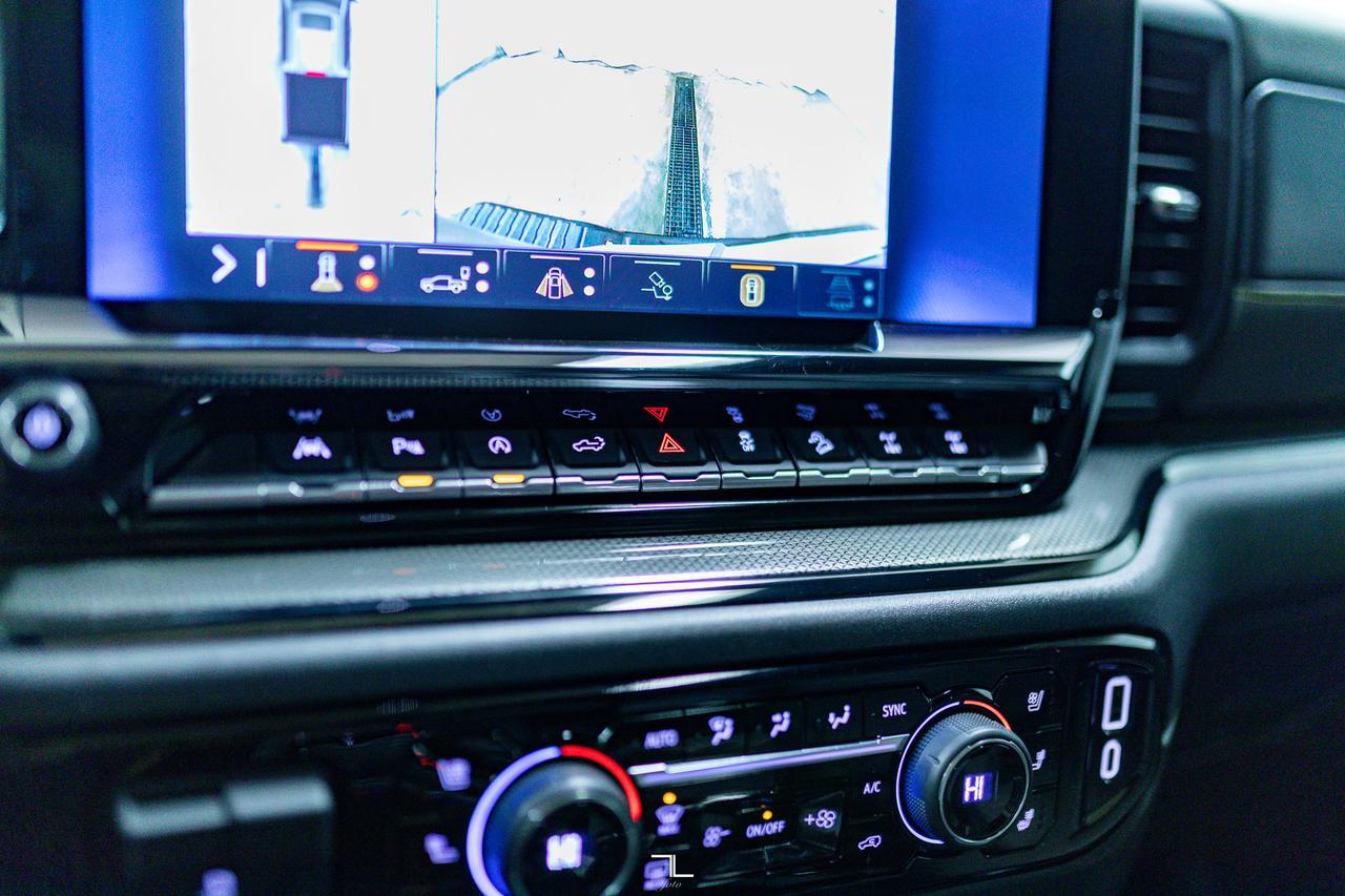 2024 Chevrolet Silverado 1500 4x4 Crew Cab ZR2 Leather Roof Nav BCam Red Deer AB