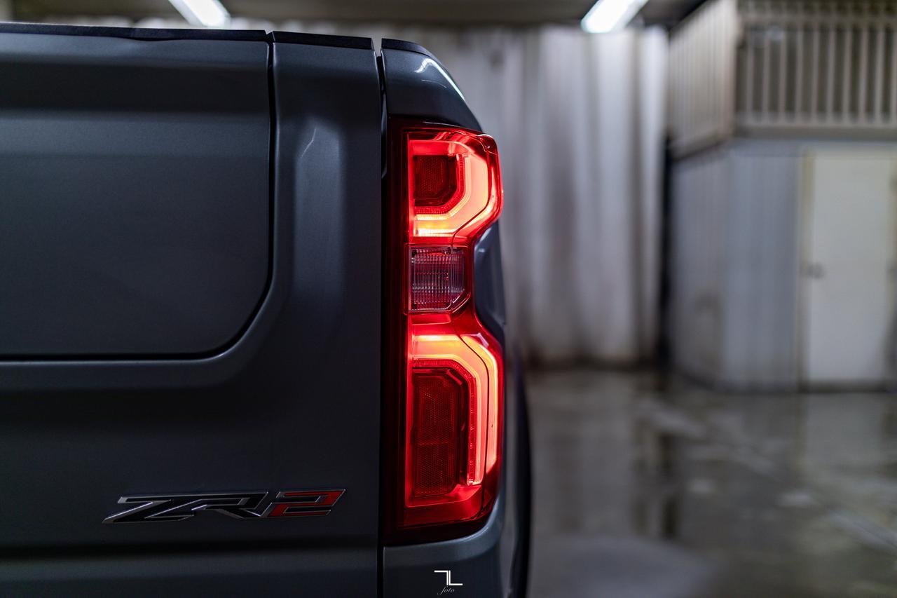 2024 Chevrolet Silverado 1500 4x4 Crew Cab ZR2 Leather Roof Nav BCam Red Deer AB