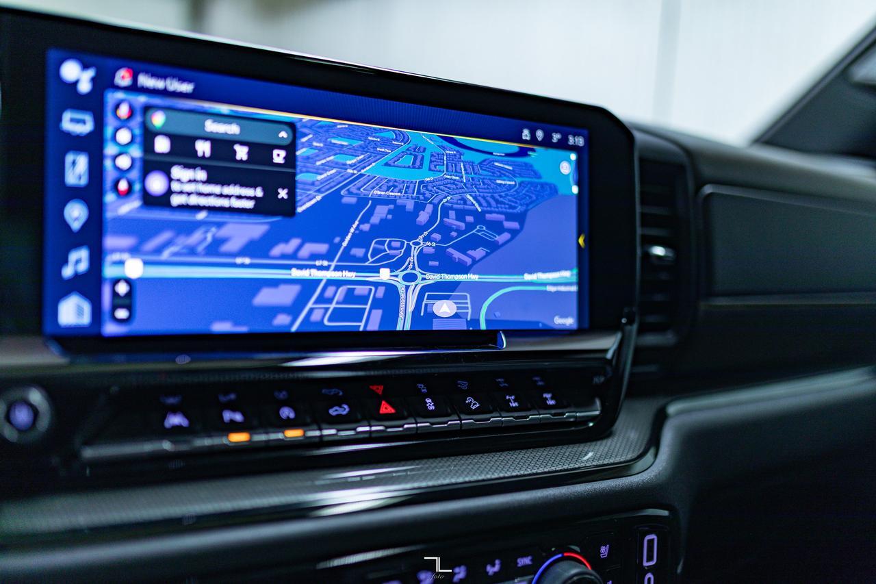 2024 Chevrolet Silverado 1500 4x4 Crew Cab ZR2 Leather Roof Nav BCam Red Deer AB