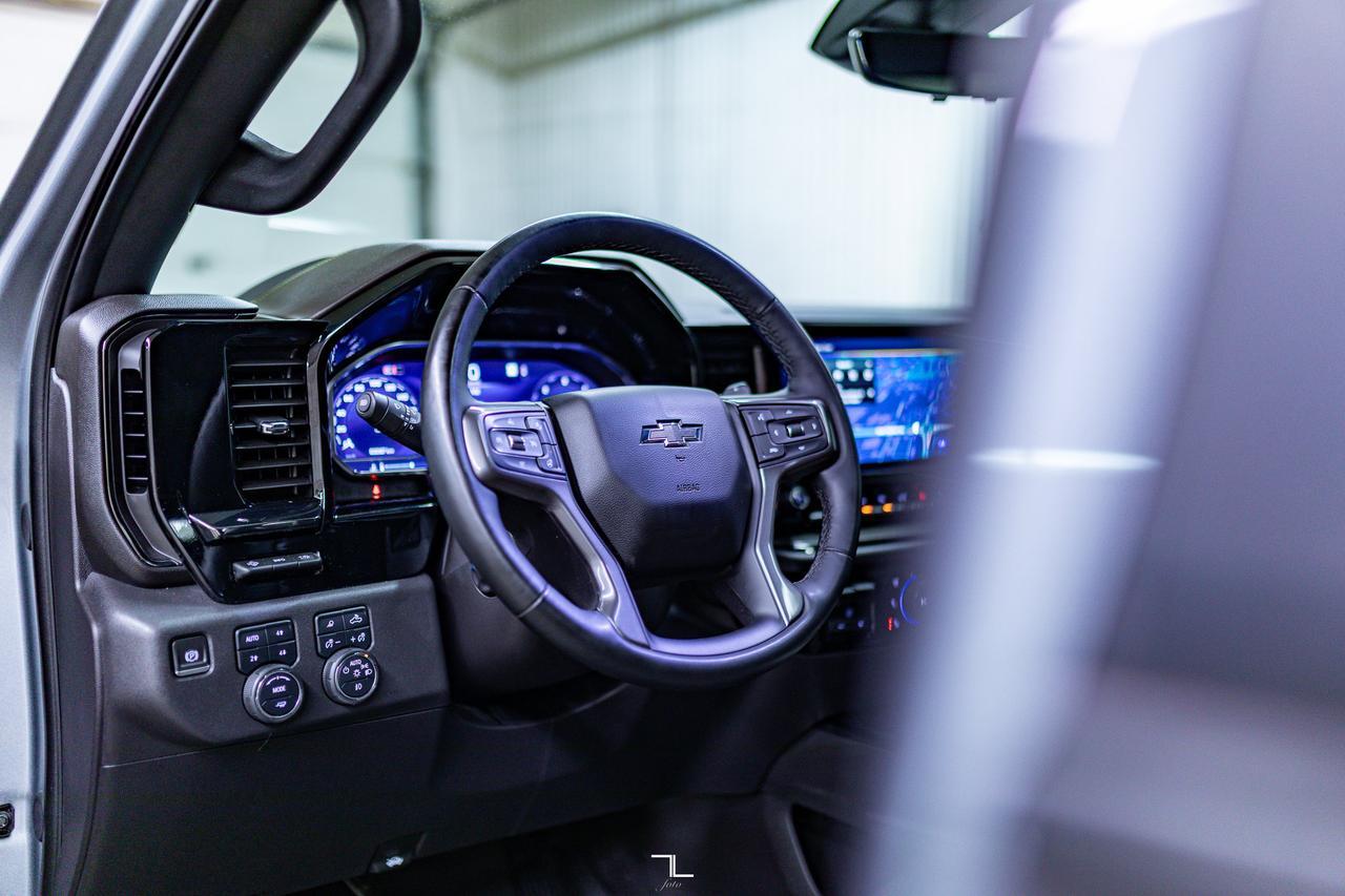 2024 Chevrolet Silverado 1500 4x4 Crew Cab ZR2 Leather Roof Nav BCam Red Deer AB