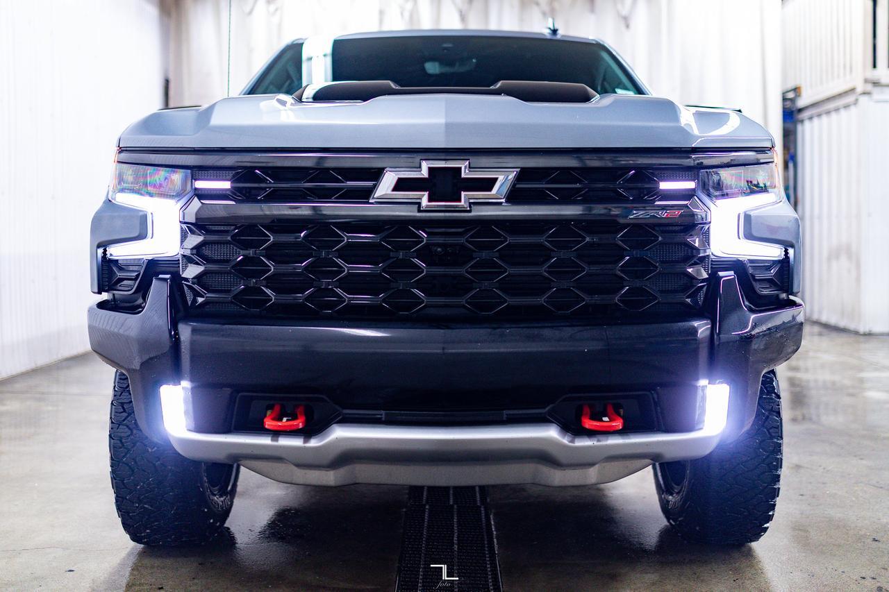 2024 Chevrolet Silverado 1500 4x4 Crew Cab ZR2 Leather Roof Nav BCam Red Deer AB