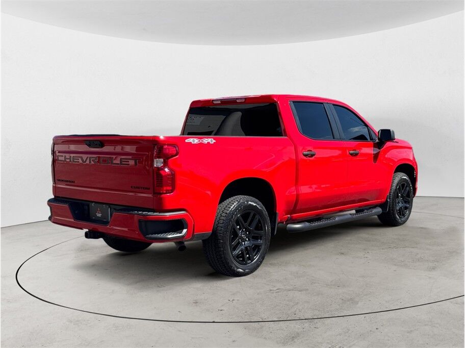 2024 Chevrolet Silverado 1500 Crew Cab Custom Pickup 4D 5 3/4 ft Folsom CA