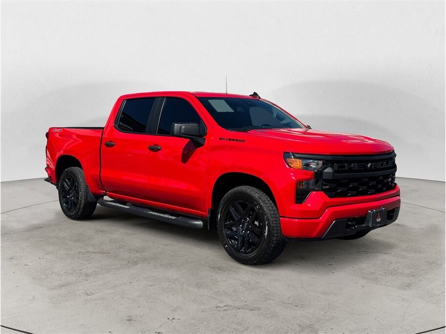 2024 Chevrolet Silverado 1500 Crew Cab Custom Pickup 4D 5 3/4 ft Folsom CA