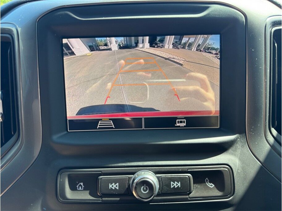 2024 Chevrolet Silverado 1500 Crew Cab Custom Pickup 4D 5 3/4 ft Folsom CA