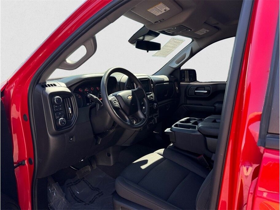 2024 Chevrolet Silverado 1500 Crew Cab Custom Pickup 4D 5 3/4 ft Folsom CA