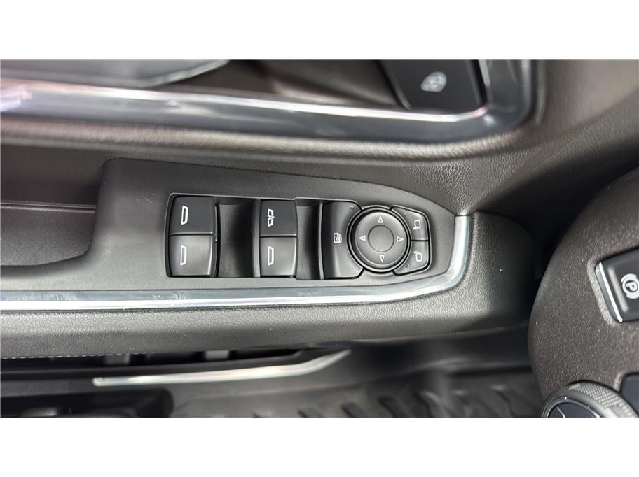 2024 Chevrolet Silverado 1500 Crew Cab LT Pickup 4D 5 3/4 ft Folsom CA