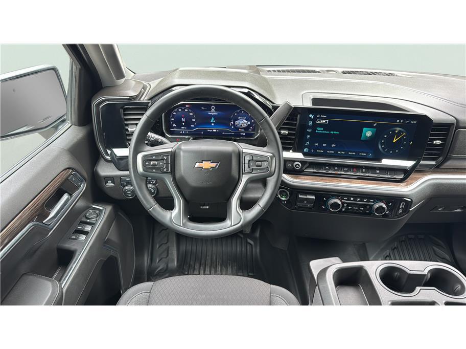 2024 Chevrolet Silverado 1500 Crew Cab LT Pickup 4D 5 3/4 ft Folsom CA