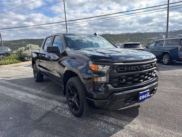 2024 Chevrolet Silverado 1500 Custom