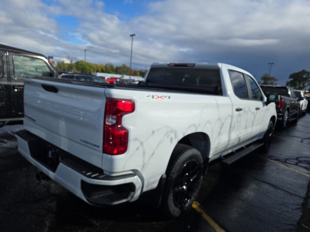 2024 Chevrolet Silverado 1500 Custom Akron