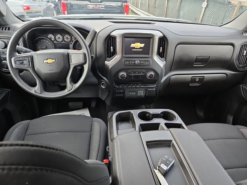 2024 Chevrolet Silverado 1500 Custom Akron