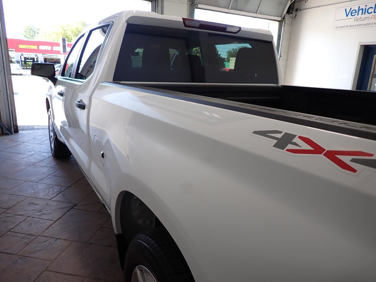 2024 Chevrolet Silverado 1500 Custom CREW CAB 4WD 6.5 BOX Listowel ON