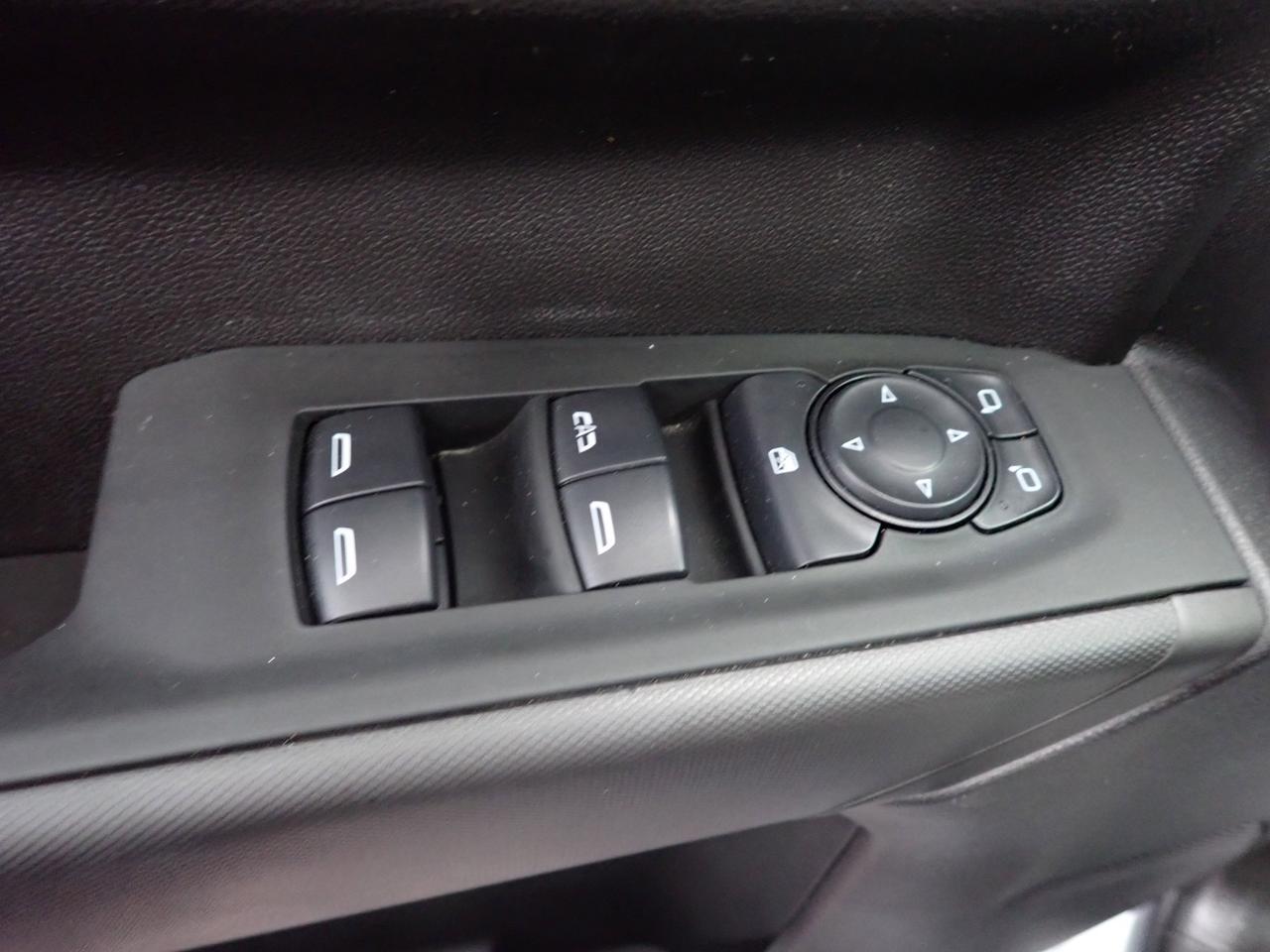 2024 Chevrolet Silverado 1500 Custom CREW CAB 4WD 6.5 BOX Listowel ON