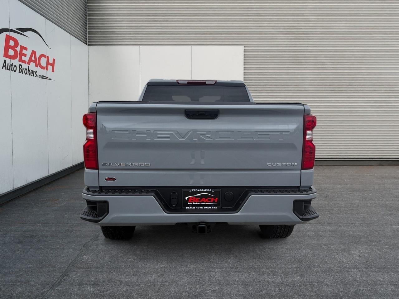 2024 Chevrolet Silverado 1500 Custom, RUNNING BOARDS, TONNEAU COVER, TOW PACKAGE, TOW HOOKS, APPLE CARPLAY/ANDROID AUTO, WIFI, NAVIGATION, BLUETOOTH, LOW MILES, CLEAN CARFAX! Norfolk VA