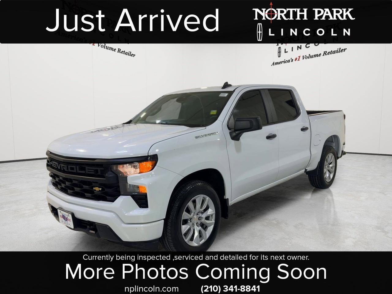 2024 Chevrolet Silverado 1500 Custom