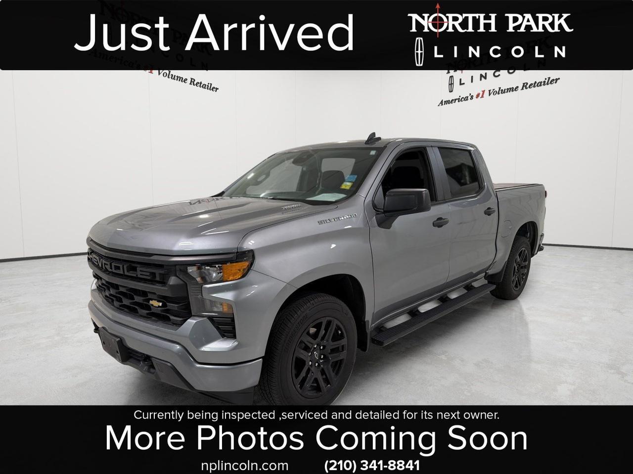 2024 Chevrolet Silverado 1500 Custom