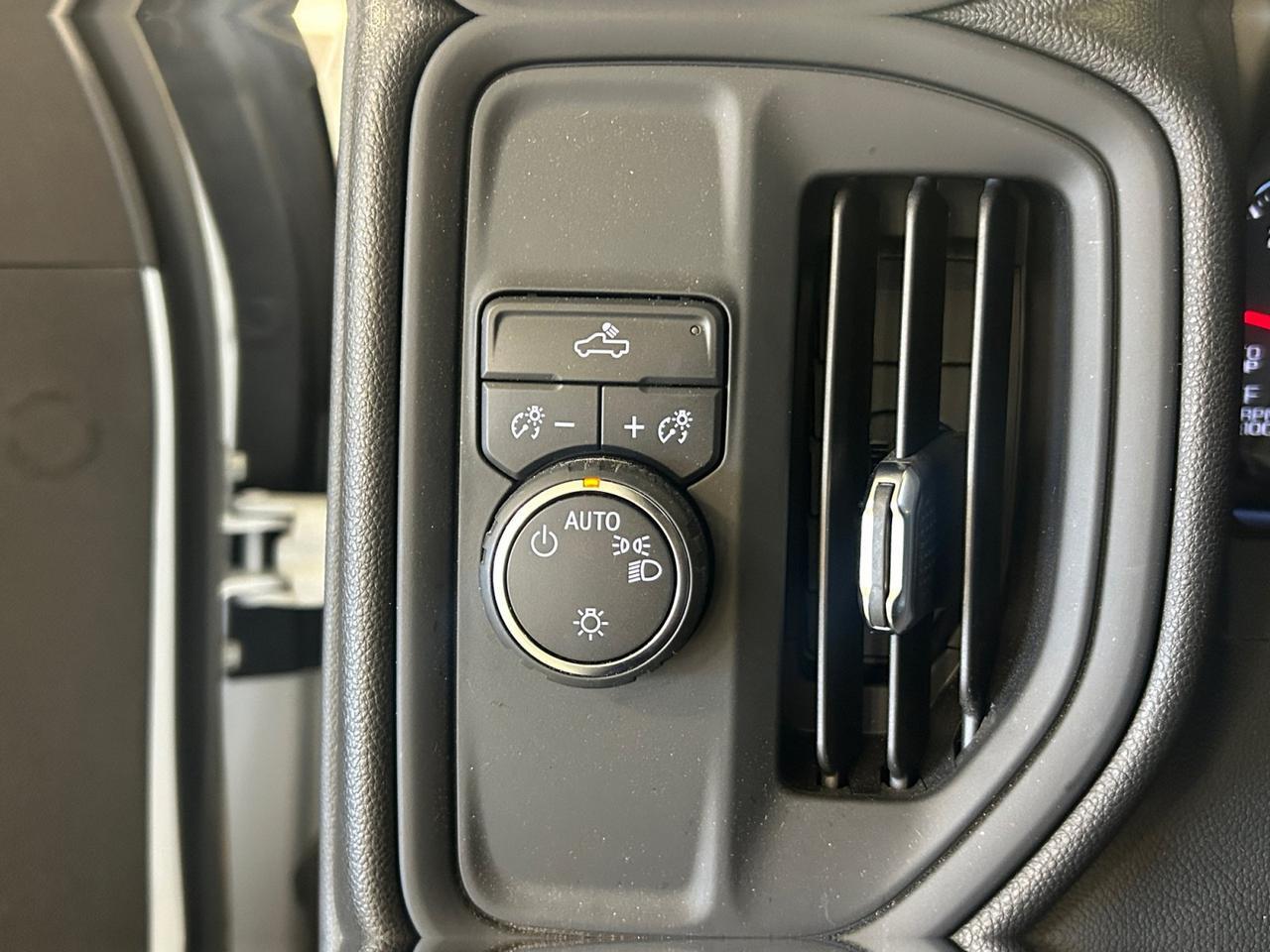 2024 Chevrolet Silverado 1500 Custom New Braunfels TX