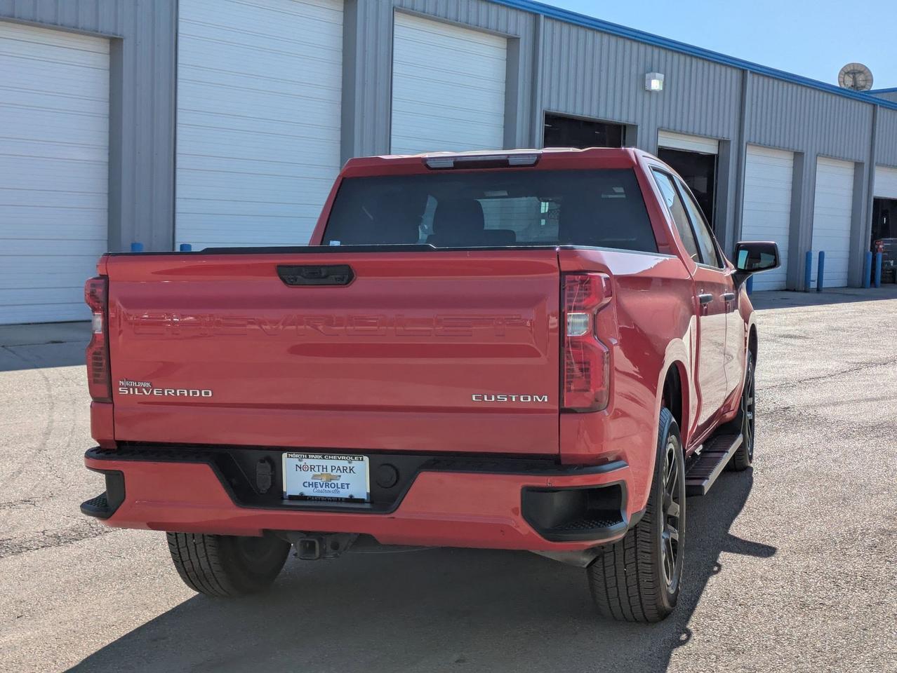 2024 Chevrolet Silverado 1500 Custom