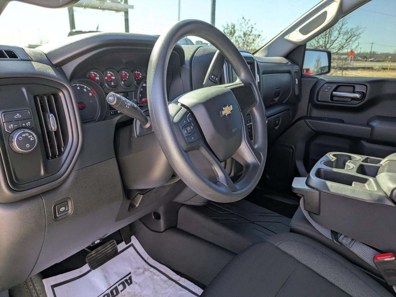 2024 Chevrolet Silverado 1500 Custom Castroville TX