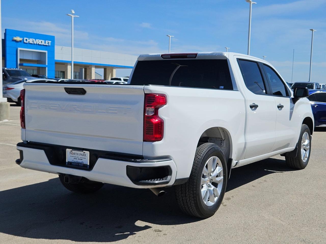 2024 Chevrolet Silverado 1500 Custom