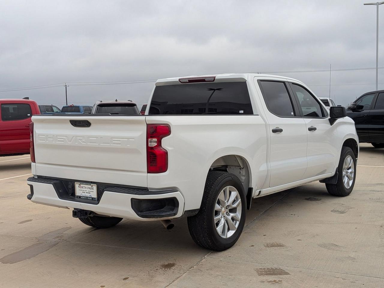 2024 Chevrolet Silverado 1500 Custom