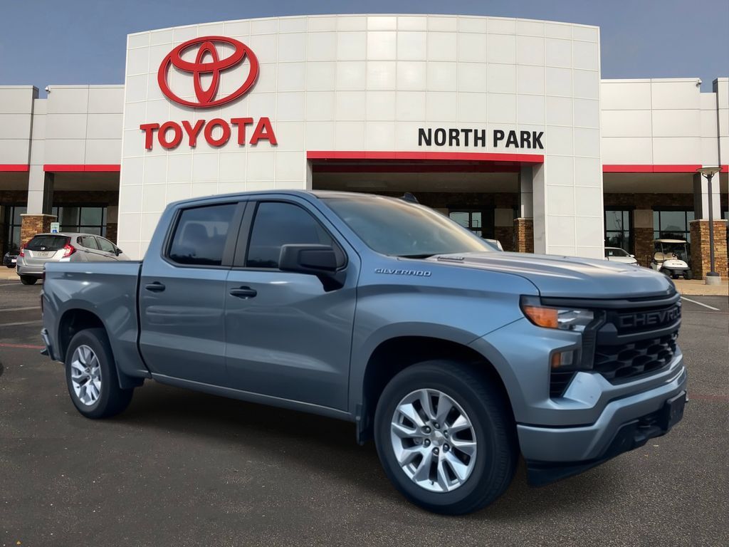 2024 Chevrolet Silverado 1500 Custom