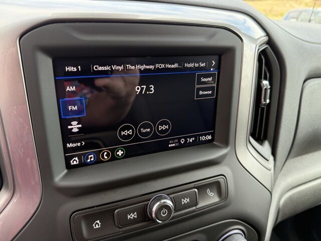 2024 Chevrolet Silverado 1500 Custom Trail Boss TX 2024 Chevrolet Silverado 1500 Custom Trail Boss TX