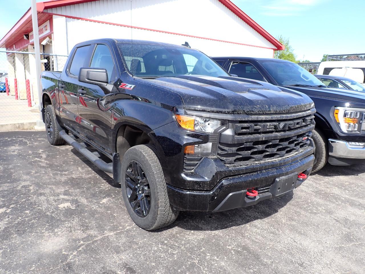 2024 Chevrolet Silverado 1500 Custom Trail Boss 4WD 5'8" BOX Z71 OFF ROAD