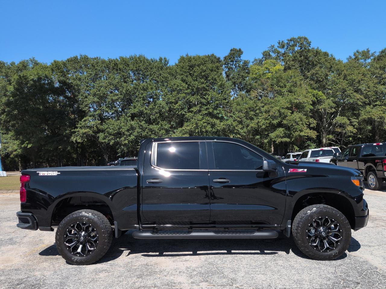 2024 Chevrolet Silverado 1500 Custom Trail Boss Appleton WI