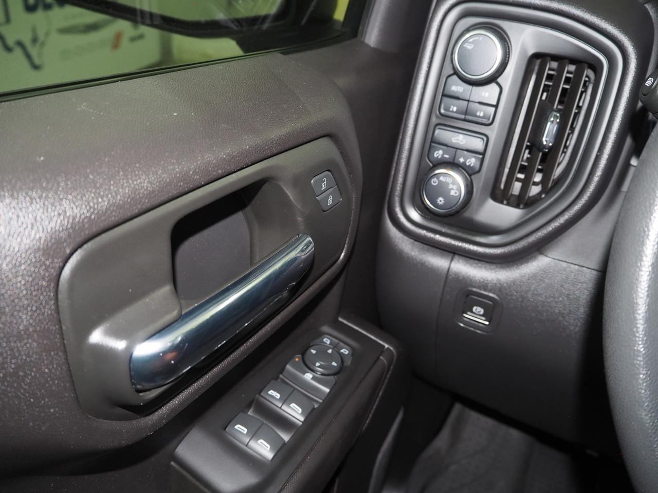 2024 Chevrolet Silverado 1500 Custom Trail Boss New Braunfels TX