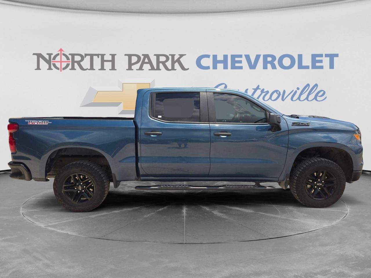 2024 Chevrolet Silverado 1500 Custom Trail Boss