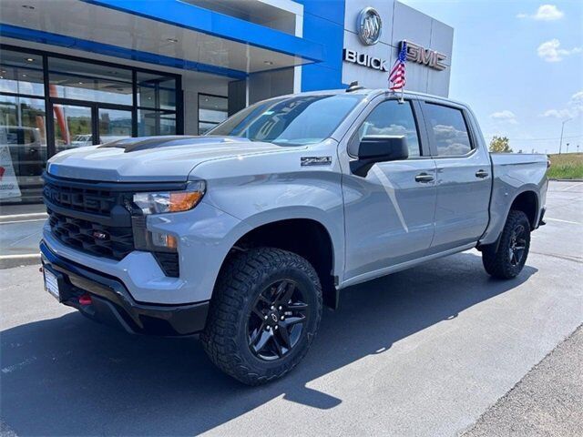 2024 Chevrolet Silverado 1500 Custom Trail Boss
