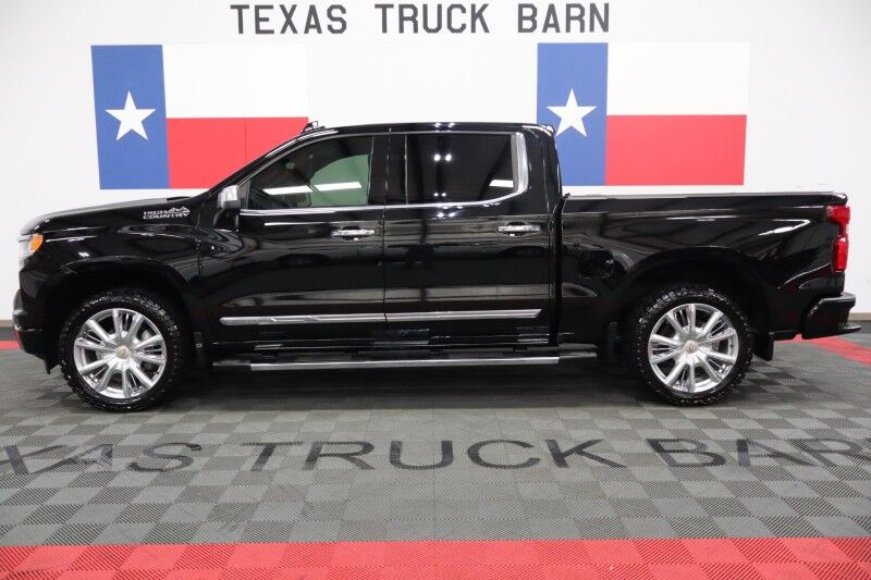 2024 Chevrolet Silverado 1500 High Country 4WD 6.2L V8 GPS Camera Super Cruise Tech Pkg