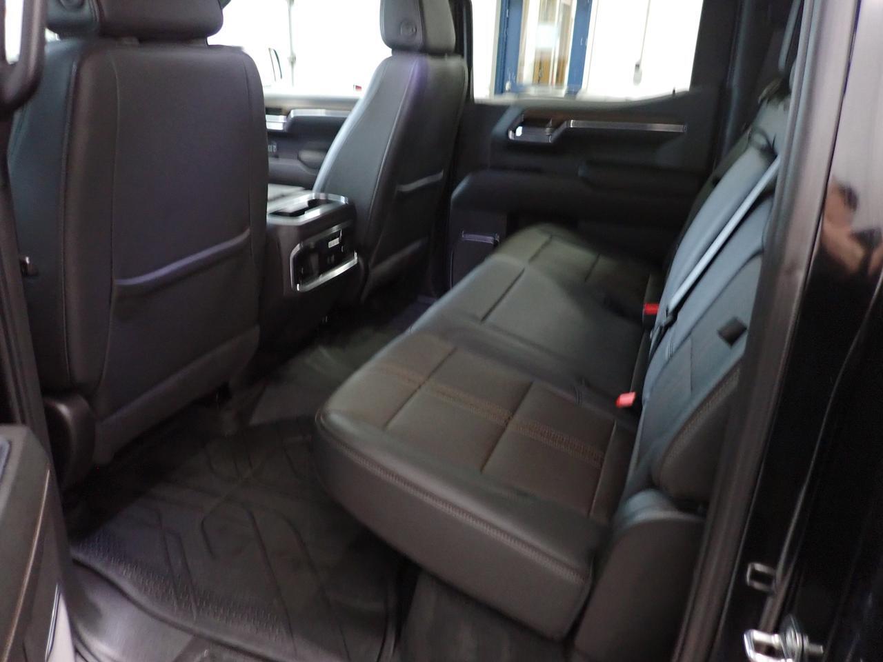 2024 Chevrolet Silverado 1500 High Country 4WD CREW LEATHER NAVI SUNROOF *DIESEL* Listowel ON