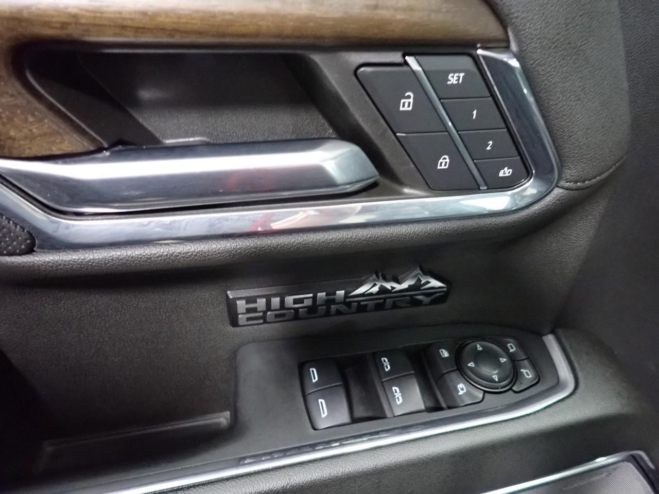 2024 Chevrolet Silverado 1500 High Country 5.5 BOX 4WD CREW LEATHER NAVI SUNROOF *DIESEL* Listowel ON