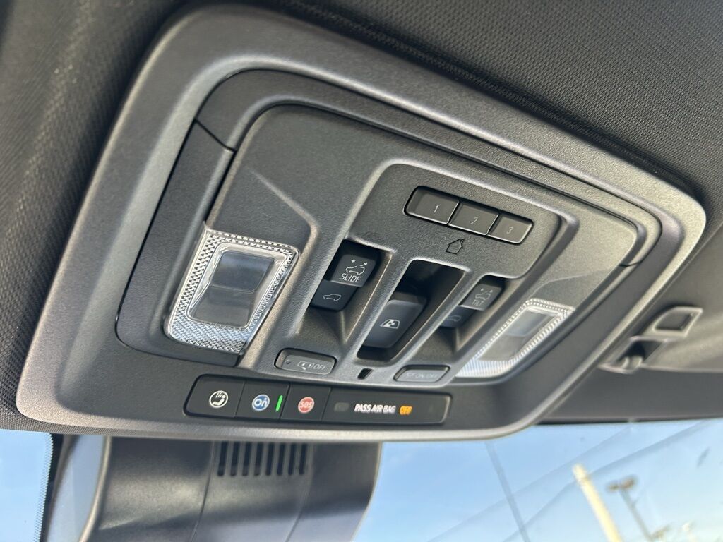 2024 Chevrolet Silverado 1500 High Country Crestwood KY