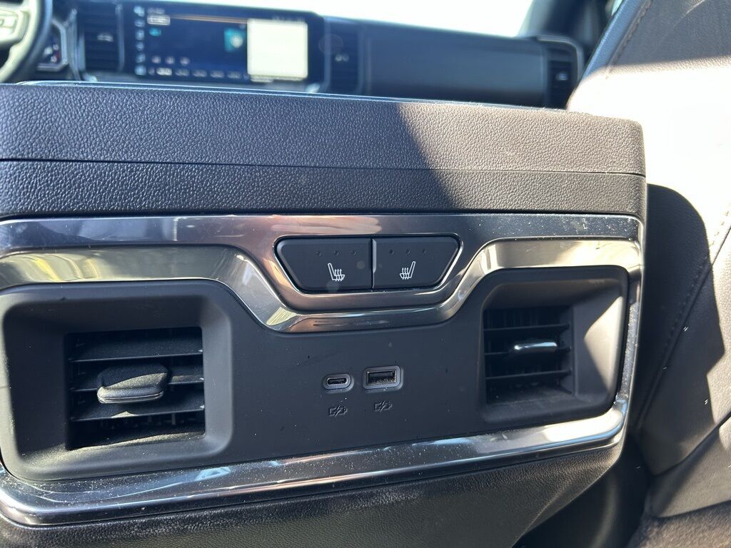 2024 Chevrolet Silverado 1500 High Country Crestwood KY