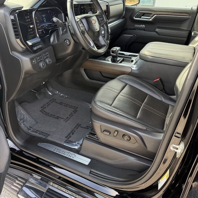 2024 Chevrolet Silverado 1500 High Country Herrin IL