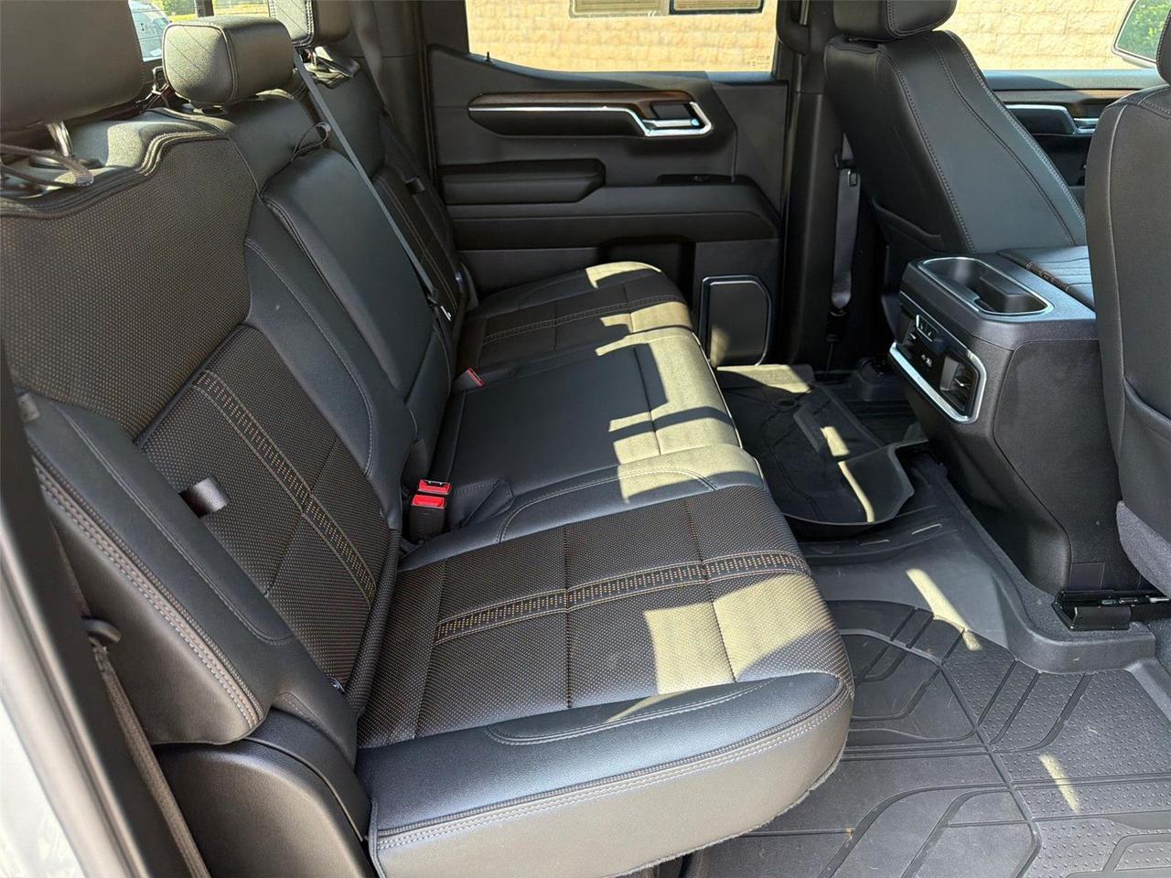 2024 Chevrolet Silverado 1500 High Country Hagerstown MD