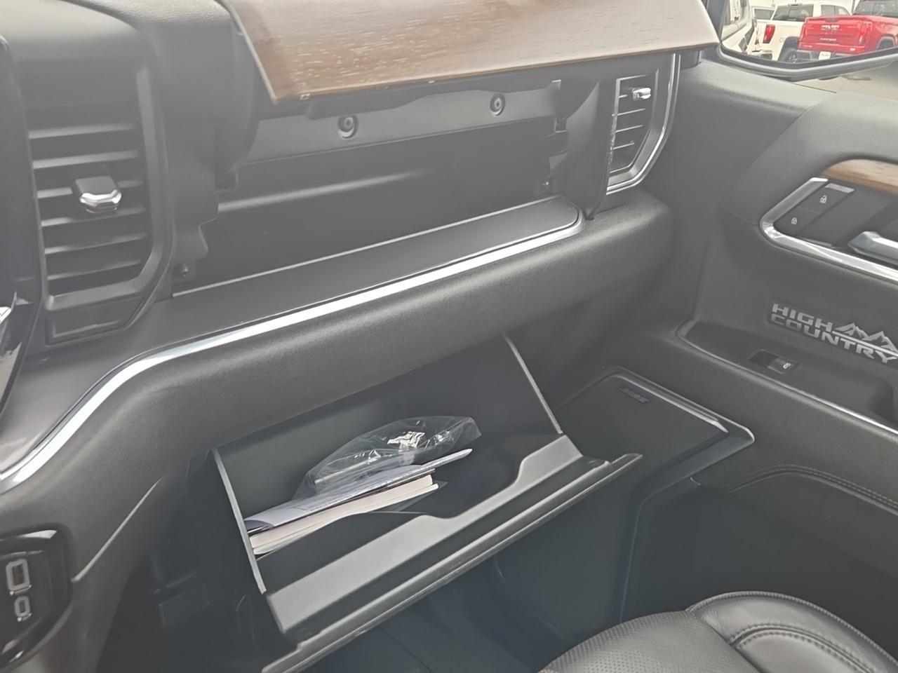 2024 Chevrolet Silverado 1500 High Country Fredericksburg VA