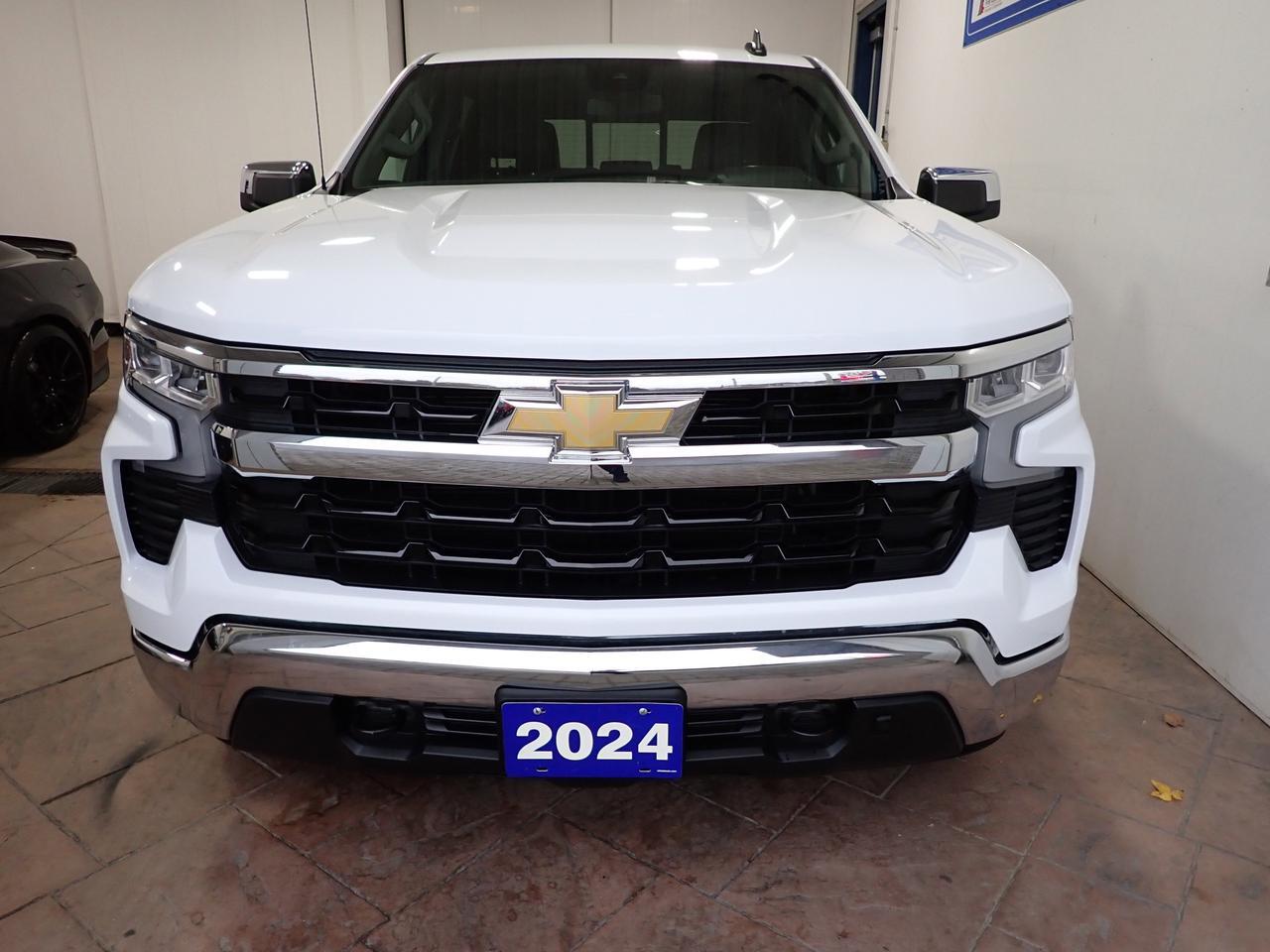 2024 Chevrolet Silverado 1500 LT 4WD CREW CAB LEATHER Listowel ON