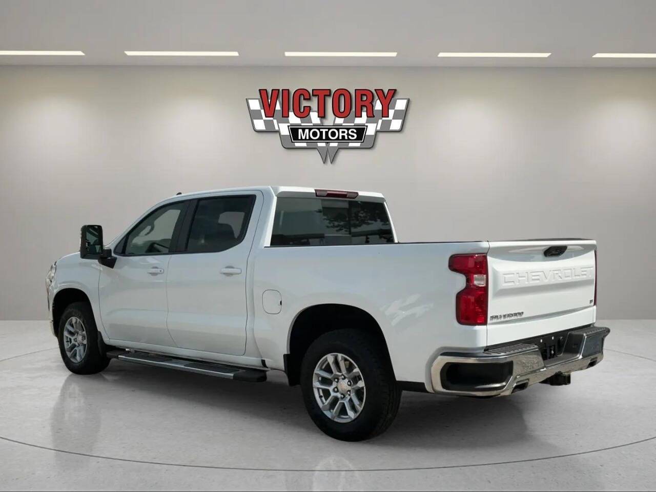 2024 Chevrolet Silverado 1500 LT 4x4 4dr Crew Cab 5.8 ft. SB w/1LT Chesterfield MI