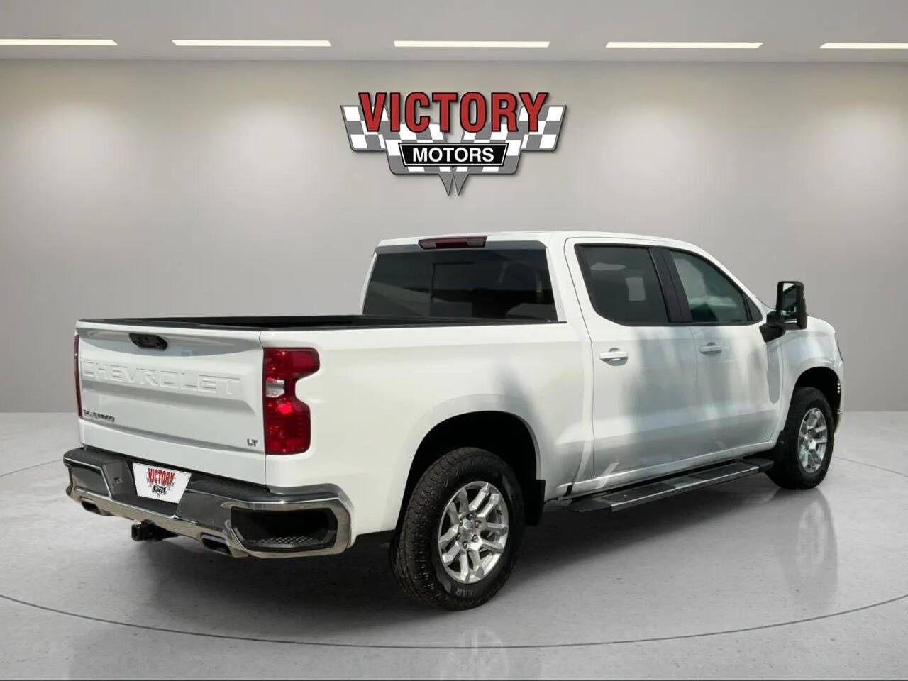 2024 Chevrolet Silverado 1500 LT 4x4 4dr Crew Cab 5.8 ft. SB w/1LT Chesterfield MI