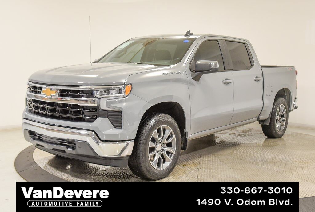 2024 Chevrolet Silverado 1500 LT Akron