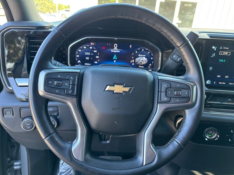 2024 Chevrolet Silverado 1500 LT CREW CAB V8 Seffner FL