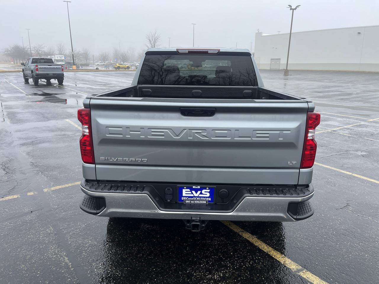 2024 Chevrolet Silverado 1500 LT Crew Cab 4WD w/20s All-TerrrainTires HtdSeats HtdSteeringWheel HD-RearCamera Saukville WI