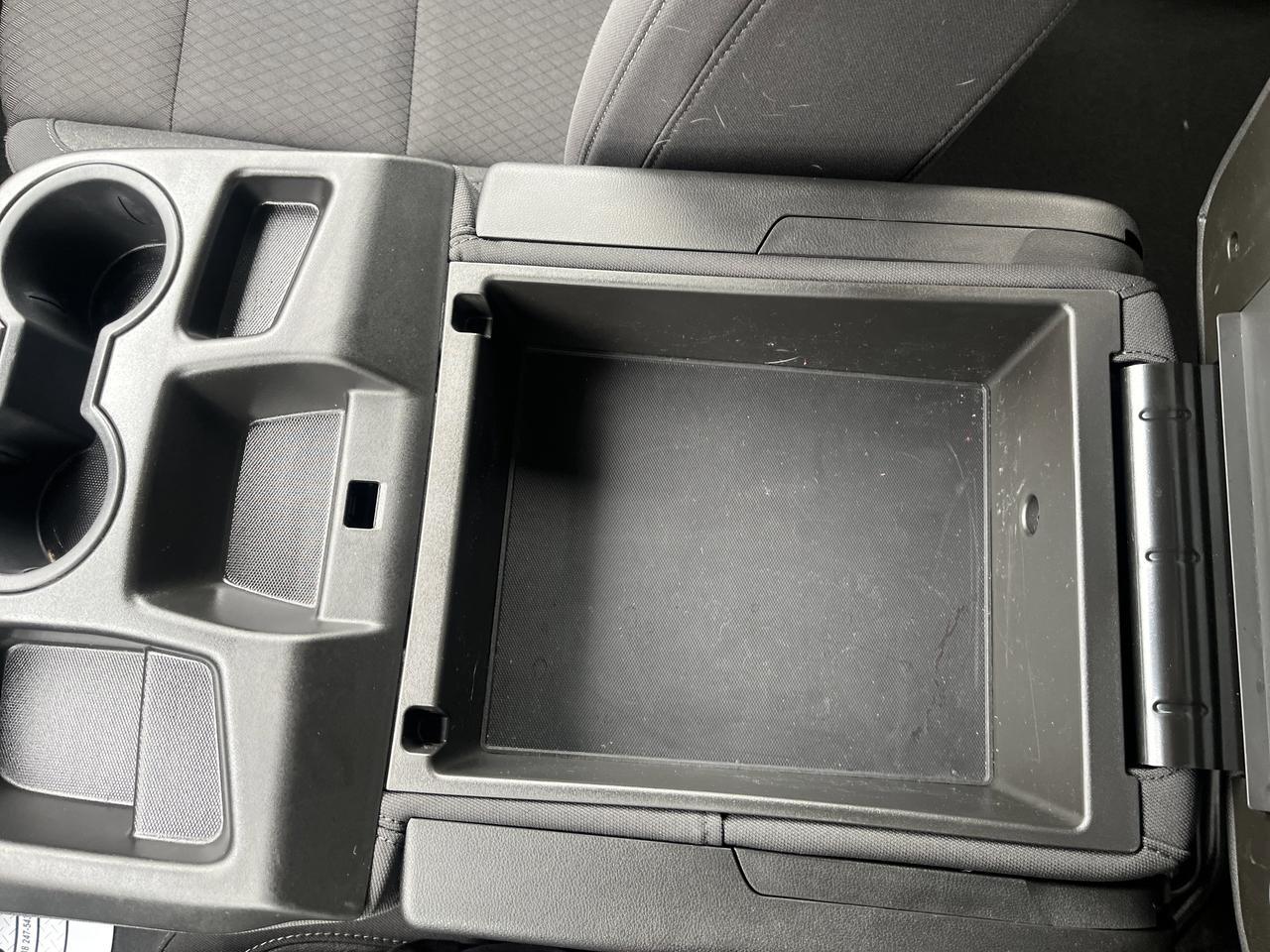 2024 Chevrolet Silverado 1500 LT Crew Cab 4WD w/20s All-TerrrainTires HtdSeats HtdSteeringWheel HD-RearCamera Saukville WI