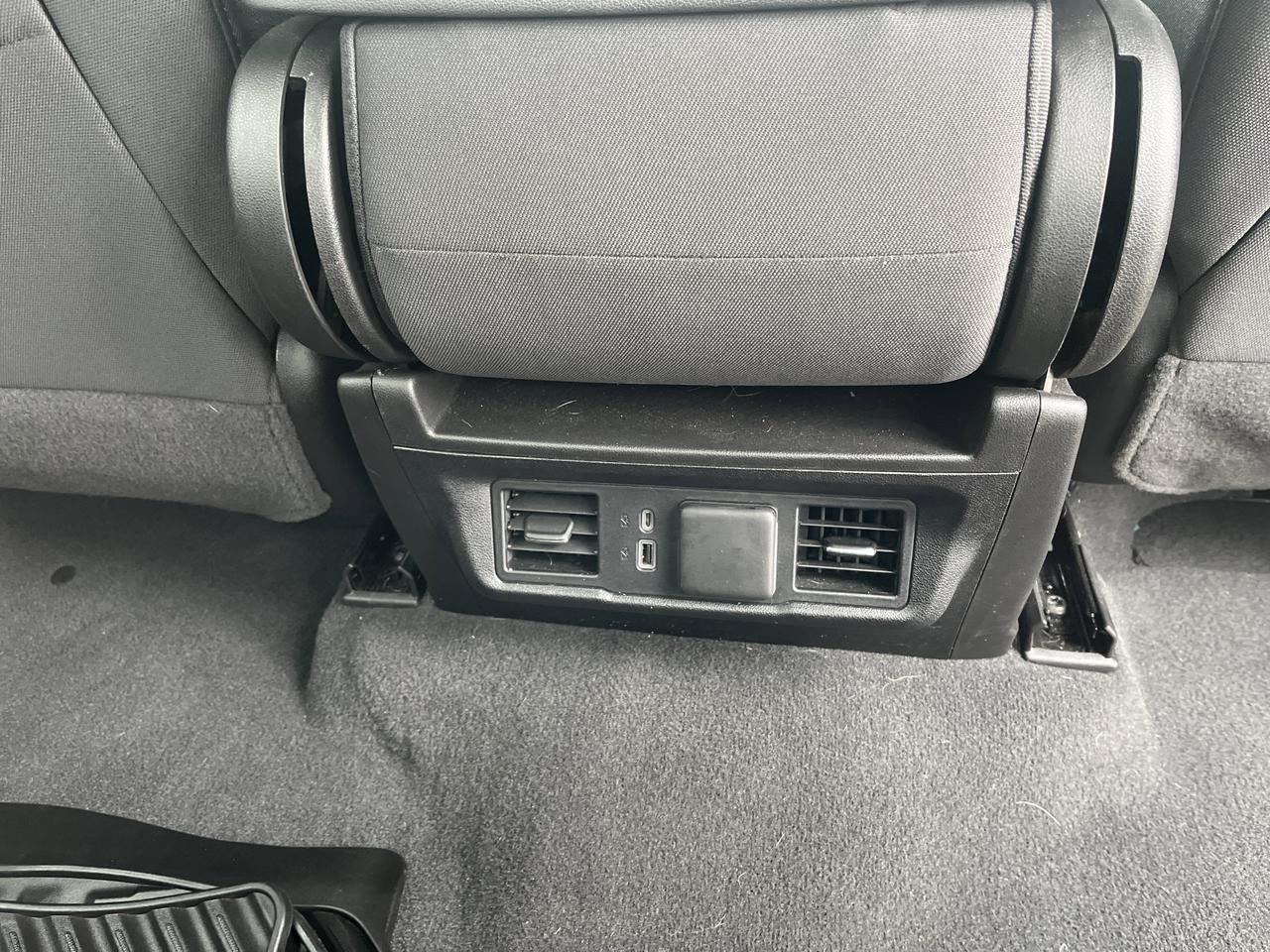 2024 Chevrolet Silverado 1500 LT Crew Cab 4WD w/20s All-TerrrainTires HtdSeats HtdSteeringWheel HD-RearCamera Saukville WI